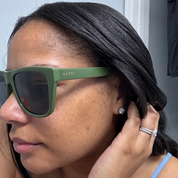 Gucci Sunglasses - Picture 2 of 4